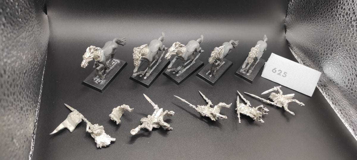 (5) Wood Elves Kurnous Riders Wild Metal Warhammer Fantasy Miniatures -1963-